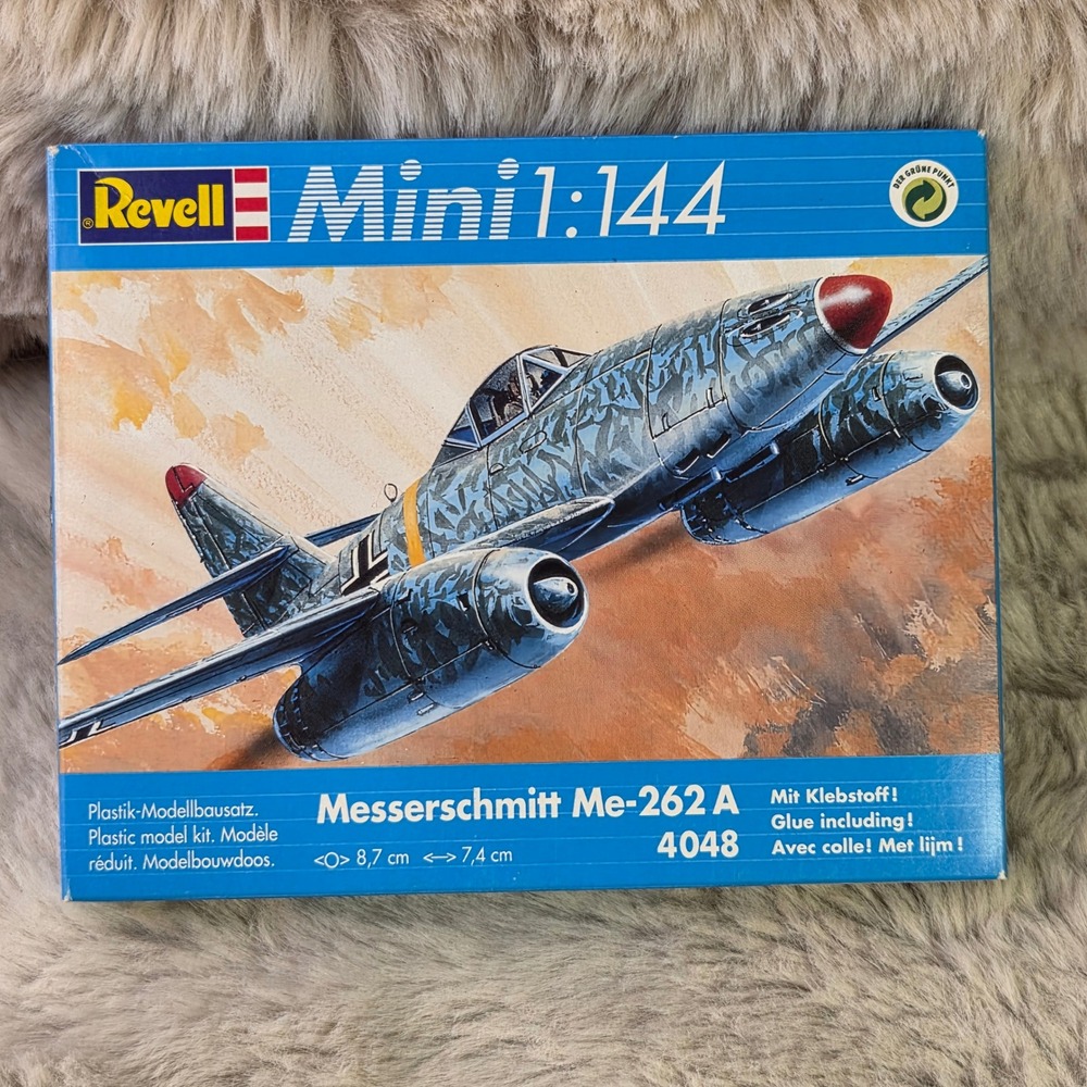 Revell Mini 1:144 Messerschmitt Me-262 A Plastic Model Kit 4048 West Germany NEW